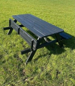 Goedkopepicknicktafels.nl | Zwarte XL Picknicktafel | Tuintafel 6 Persoons | Zwart Gespoten Gedroogd Grenen Hout! -Tuinmeubilair Verkoopwinkel 1045x1200 1