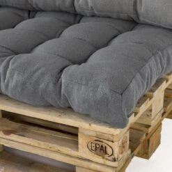 2L Home & Garden Rugkussen Metro Grijs - 60 X 40cm -Tuinmeubilair Verkoopwinkel 1200x1200 1072