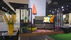 Keter - Hudson Bench Box - 2-zits Bank - Opbergbox - Hout Look & Feel - 227L - 138x63x89cm - Antraciet -Tuinmeubilair Verkoopwinkel 1200x674