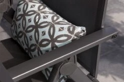 Hartman Aruba Aluminium Tuinstoel - Antraciet Verstelbaar -Tuinmeubilair Verkoopwinkel 1200x799 5