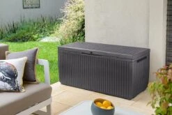 Opbergbox Tuin - Kussenbox Waterdicht - Bruin - Zitbox Kussenbox Voor Buiten - Voor Tuinmeubelen - Tuinkussens - Opberg Tuin - Kussenboxen - XL - Groot - 305 Liter -Tuinmeubilair Verkoopwinkel 1200x800 150