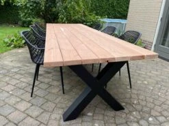 Tuintafel Douglas 300 Cm X 90 Cm | Stalen Poten | 8-10 Personen | DuuMaa -Tuinmeubilair Verkoopwinkel 1200x899 11