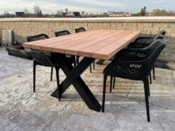 Tuintafel Douglas 300 Cm X 90 Cm | Stalen Poten | 8-10 Personen | DuuMaa -Tuinmeubilair Verkoopwinkel 1200x899 9
