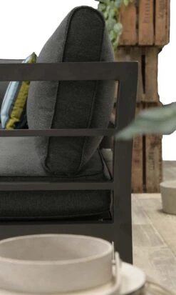 Blakes Lounge Diningset - 4 Delig - Donker Grijs -Tuinmeubilair Verkoopwinkel 717x1200