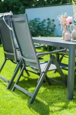 Hartman Aruba Aluminium Tuinstoel - Antraciet Verstelbaar -Tuinmeubilair Verkoopwinkel 799x1200