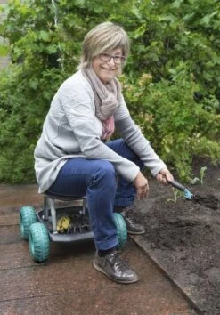 UPP Tuinkruk Met Wielen 14 UPP Tuinkruk Met Wielen -Tuinmeubilair Verkoopwinkel 837x1200