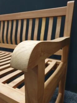 Merkloos TIERRA | Tuinbank Van Teak Comfort Plus + | 150 Cm - 3-Persoons / 3-Zits | Naturel / Original | BONANY Luxe | Geschuurd & Olie Op Waterbasis | Klassiek & Traditioneel | Stevig | Tuinzetel | Bank Voor Tuin -Tuinmeubilair Verkoopwinkel 890x1200